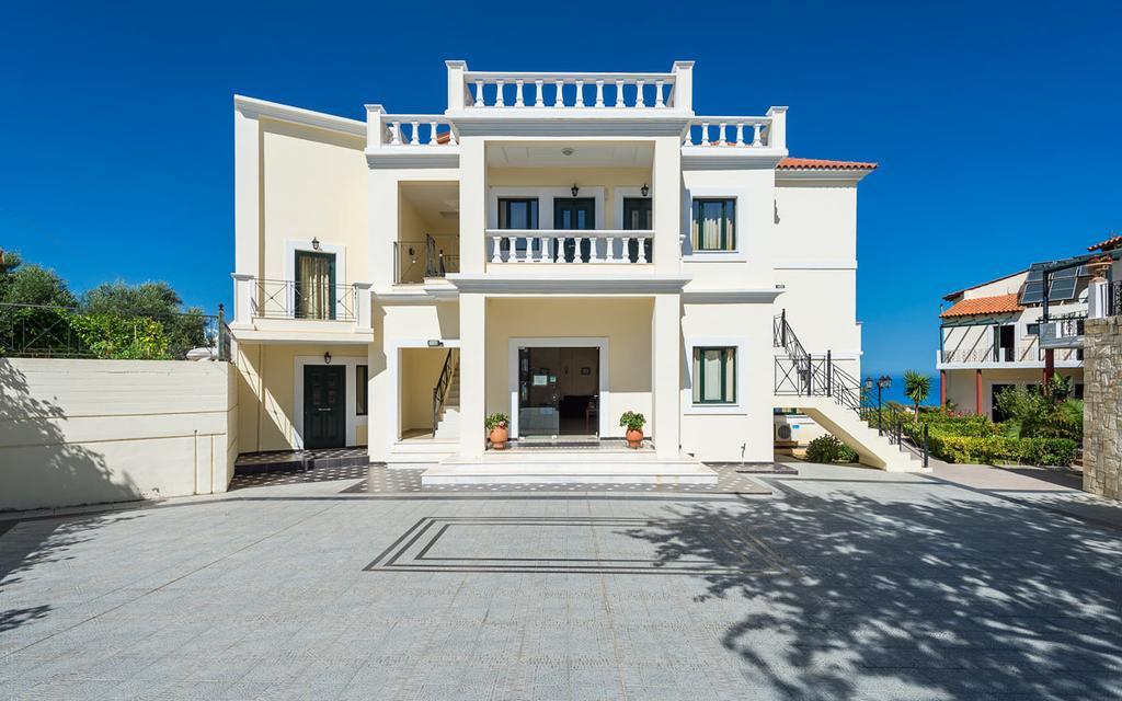 Antilia Apartments Tavronitis Екстериор снимка