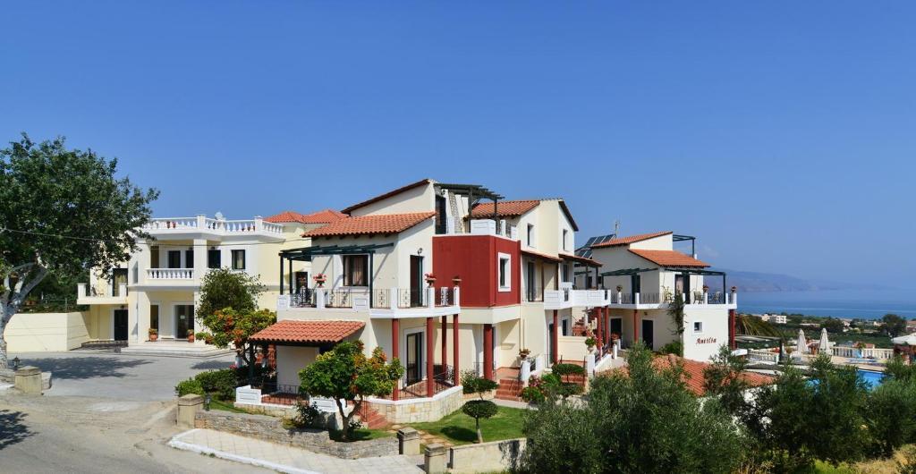 Antilia Apartments Tavronitis Екстериор снимка