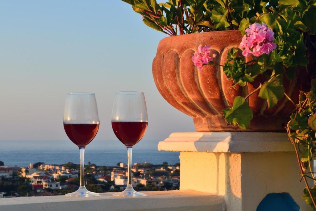 Antilia Apartments Tavronitis Екстериор снимка